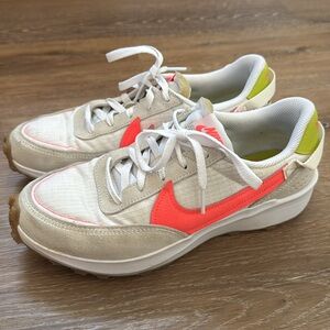 Nike Waffle White Neon Pink Green Athletic Shoes. Size 9.5